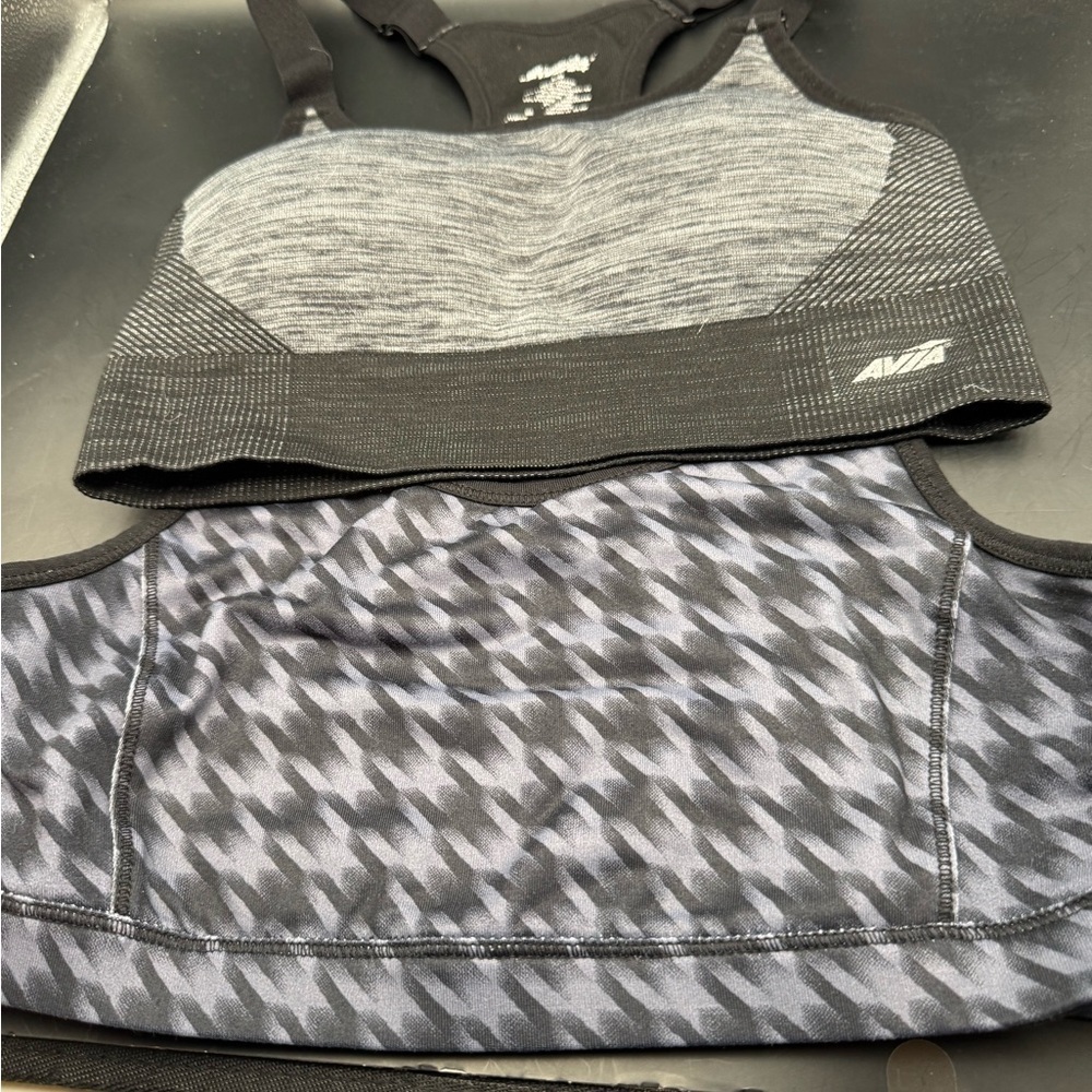 Two Avia Women's Sports Bra Wirefree Support in Black And Gray Size L - Picture 2 of 9